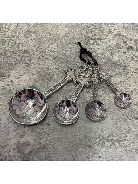 Christmas Measuring Spoons 4 piece set